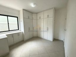 https://img.olx.com.br/thumbs256x256/76/761622561621918.jpg