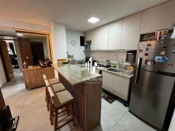 https://img.olx.com.br/thumbs256x256/76/762546288255072.jpg