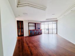 https://img.olx.com.br/thumbs256x256/76/762563142379715.jpg