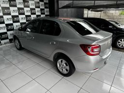https://img.olx.com.br/thumbs256x256/76/762571618238449.jpg