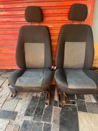 https://img.olx.com.br/thumbs256x256/76/763464671198496.jpg