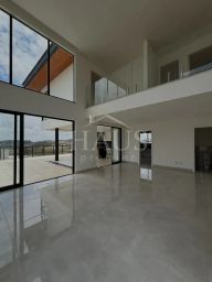 https://img.olx.com.br/thumbs256x256/76/763604563637947.jpg