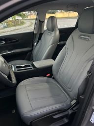 https://img.olx.com.br/thumbs256x256/76/763684929713303.jpg