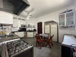 https://img.olx.com.br/thumbs256x256/76/764510154517415.jpg