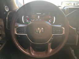 https://img.olx.com.br/thumbs256x256/76/764512044052373.jpg