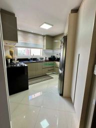 https://img.olx.com.br/thumbs256x256/76/764521882572875.jpg