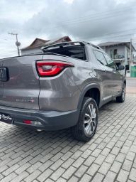 https://img.olx.com.br/thumbs256x256/76/764550366215344.jpg