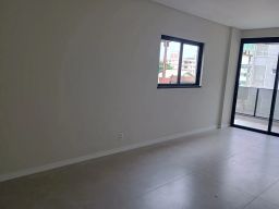https://img.olx.com.br/thumbs256x256/76/764565767851112.jpg