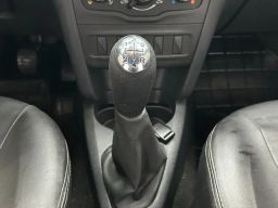 https://img.olx.com.br/thumbs256x256/76/765507851221686.jpg