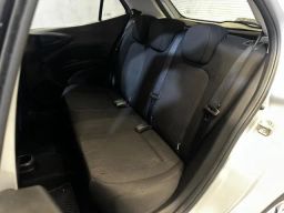 https://img.olx.com.br/thumbs256x256/76/765550168896746.jpg