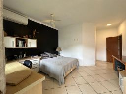 https://img.olx.com.br/thumbs256x256/76/765571151202350.jpg