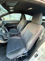 https://img.olx.com.br/thumbs256x256/76/765624922221823.jpg