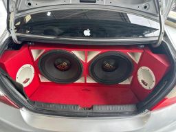 https://img.olx.com.br/thumbs256x256/76/766581388652861.jpg