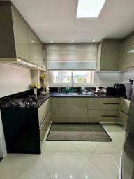 https://img.olx.com.br/thumbs256x256/76/766591287042821.jpg