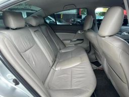 https://img.olx.com.br/thumbs256x256/76/767524146434081.jpg
