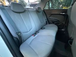 https://img.olx.com.br/thumbs256x256/76/767650304322140.jpg