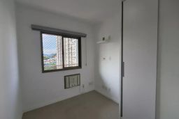 https://img.olx.com.br/thumbs256x256/76/767655410620267.jpg