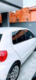 https://img.olx.com.br/thumbs256x256/76/768503648076412.jpg