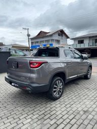 https://img.olx.com.br/thumbs256x256/76/768515608305122.jpg