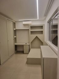 https://img.olx.com.br/thumbs256x256/76/768520755482125.jpg