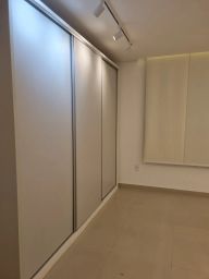 https://img.olx.com.br/thumbs256x256/76/768556758131347.jpg