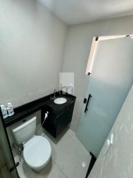https://img.olx.com.br/thumbs256x256/76/769575278402026.jpg