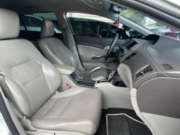 https://img.olx.com.br/thumbs256x256/76/769577146082030.jpg