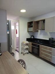 https://img.olx.com.br/thumbs256x256/76/769609939238493.jpg