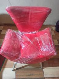 Título do anúncio: Cadeira poltrona nova vermelha confortável para casa, escritório e outros entrega grátis. 