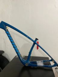 https://img.olx.com.br/thumbs256x256/77/770405438821095.jpg