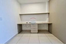 https://img.olx.com.br/thumbs256x256/77/770518526004726.jpg