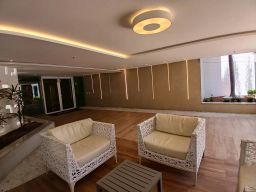 https://img.olx.com.br/thumbs256x256/77/770525406437638.jpg