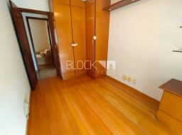 https://img.olx.com.br/thumbs256x256/77/770568408820257.jpg