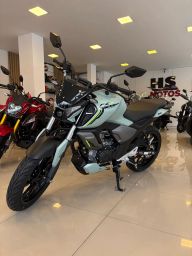 https://img.olx.com.br/thumbs256x256/77/770690689828521.jpg