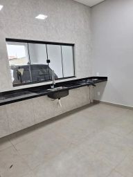 https://img.olx.com.br/thumbs256x256/77/773514046827142.jpg