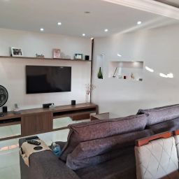 https://img.olx.com.br/thumbs256x256/77/773565527690897.jpg