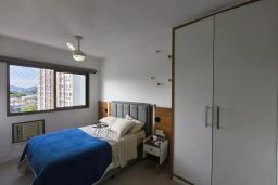 https://img.olx.com.br/thumbs256x256/77/773607650482549.jpg