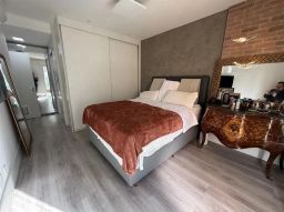 https://img.olx.com.br/thumbs256x256/77/774574521556245.jpg