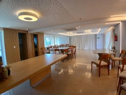 https://img.olx.com.br/thumbs256x256/77/775542520616467.jpg