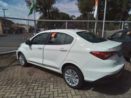 https://img.olx.com.br/thumbs256x256/77/775543640799524.jpg