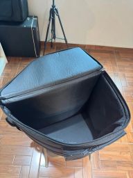 https://img.olx.com.br/thumbs256x256/77/775561517377391.jpg
