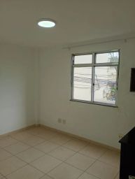https://img.olx.com.br/thumbs256x256/77/775618801881074.jpg