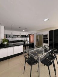 https://img.olx.com.br/thumbs256x256/77/775665444167492.jpg