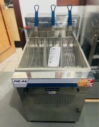 https://img.olx.com.br/thumbs256x256/77/776506489108859.jpg