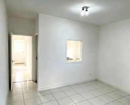 https://img.olx.com.br/thumbs256x256/77/776659803584257.jpg