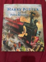 Título do anúncio: Livro Ilustrado Harry Potter