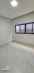 https://img.olx.com.br/thumbs256x256/77/777523266548217.jpg