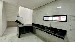 https://img.olx.com.br/thumbs256x256/77/777688328228640.jpg