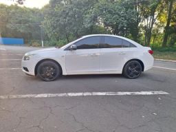 https://img.olx.com.br/thumbs256x256/77/778515624859372.jpg