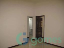 https://img.olx.com.br/thumbs256x256/77/779536635807823.jpg